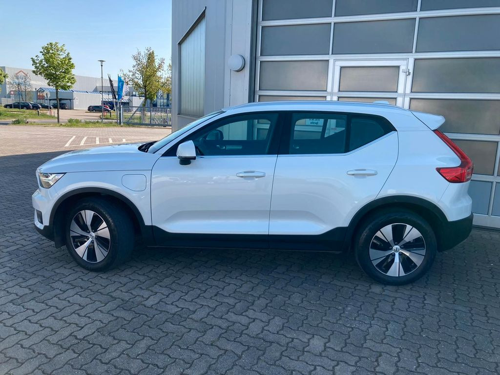Volvo XC 40 T4 Insc. Expr. Recharge Plug-In Hyb. 2WD - SUV: foto 2 Volvo XC 40 T4 Insc. Expr. Recharge Plug-In Hyb. 2WD - SUV: foto 2