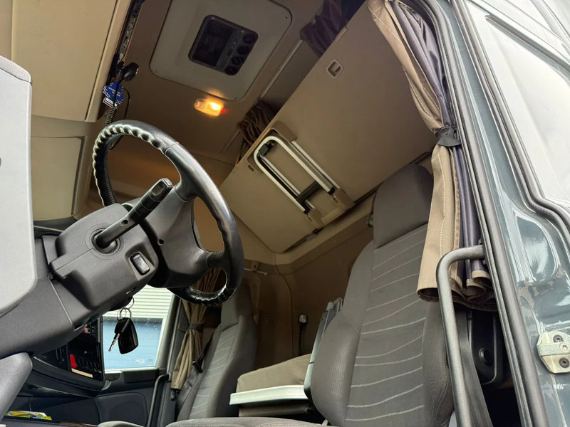 Tractor Scania R580 V8 8x4/4 HNA: foto 11 Tractor Scania R580 V8 8x4/4 HNA: foto 11