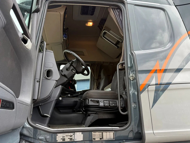 Tractor Scania R580 V8 8x4/4 HNA: foto 10 Tractor Scania R580 V8 8x4/4 HNA: foto 10