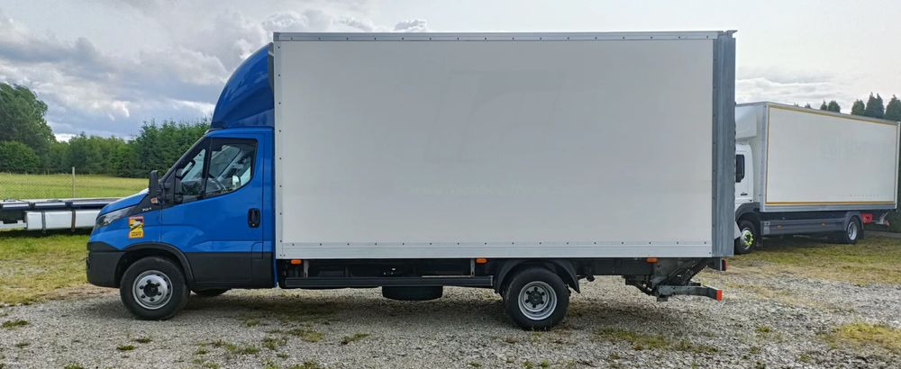 Iveco Daily 70C18 - Camião furgão: foto 4 Iveco Daily 70C18 - Camião furgão: foto 4