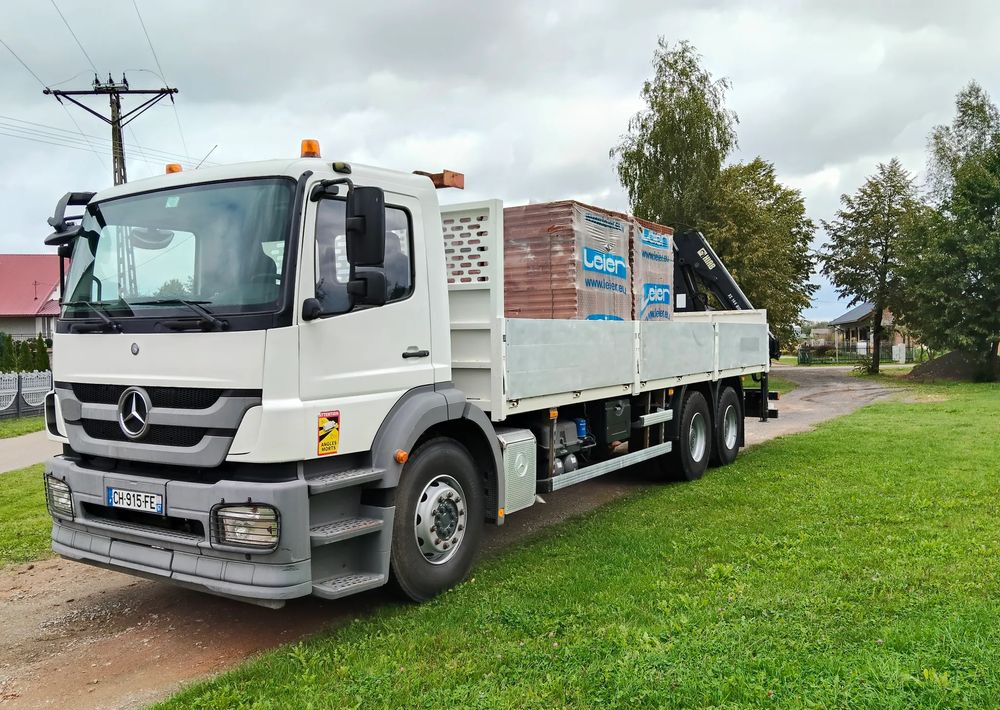 Mercedes-Benz ACTROS 2633 - Camião de caixa aberta/ Plataforma, Camião grua: foto 1 Mercedes-Benz ACTROS 2633 - Camião de caixa aberta/ Plataforma, Camião grua: foto 1