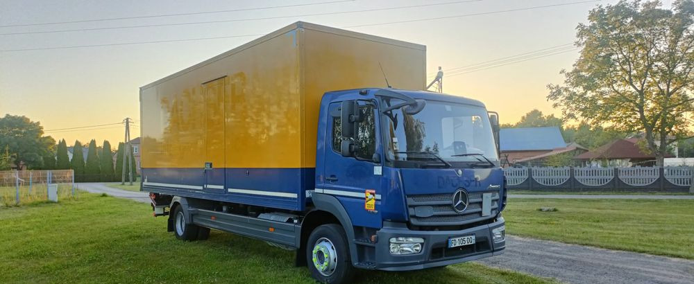 Mercedes-Benz Atego - Camião furgão: foto 1 Mercedes-Benz Atego - Camião furgão: foto 1