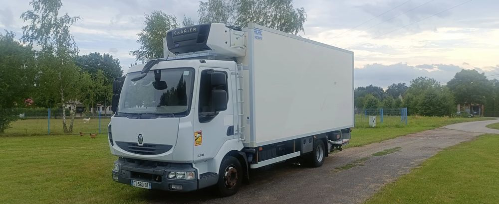 Renault Midlum - Camião frigorífico: foto 1 Renault Midlum - Camião frigorífico: foto 1
