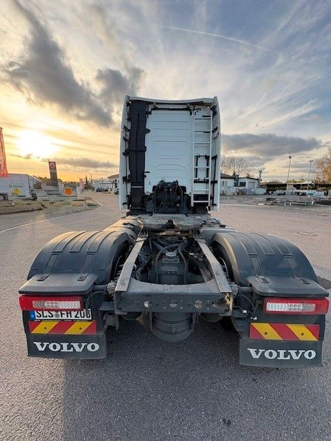 Tractor Volvo FH500 4x2T Schubbodenhydraulik: foto 6