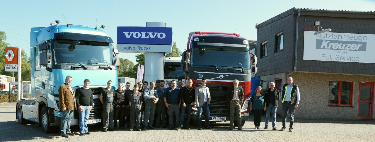 Tractor Volvo FH500 4x2T Schubbodenhydraulik: foto 11
