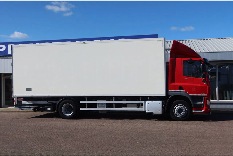Camião frigorífico DAF CF 300 Koel/Vries Carrier iceland + Dhollandia 2500KG klep trenn wand: foto 18