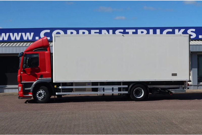 Camião frigorífico DAF CF 300 Koel/Vries Carrier iceland + Dhollandia 2500KG klep trenn wand: foto 9