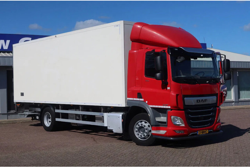 DAF CF 300 Koel/Vries Carrier iceland + Dhollandia 2500KG klep trenn wand - Camião frigorífico: foto 2 DAF CF 300 Koel/Vries Carrier iceland + Dhollandia 2500KG klep trenn wand - Camião frigorífico: foto 2