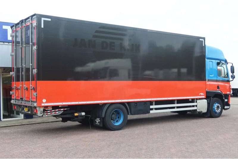 DAF CF 410 Bakwagen + Onderschuif klep - Camião furgão: foto 3 DAF CF 410 Bakwagen + Onderschuif klep - Camião furgão: foto 3
