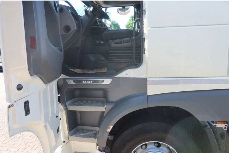 DAF XF 106.450 Wissellaadbaksysteem / Chassis - Camião transportador de contêineres/ Caixa móvel: foto 5 DAF XF 106.450 Wissellaadbaksysteem / Chassis - Camião transportador de contêineres/ Caixa móvel: foto 5