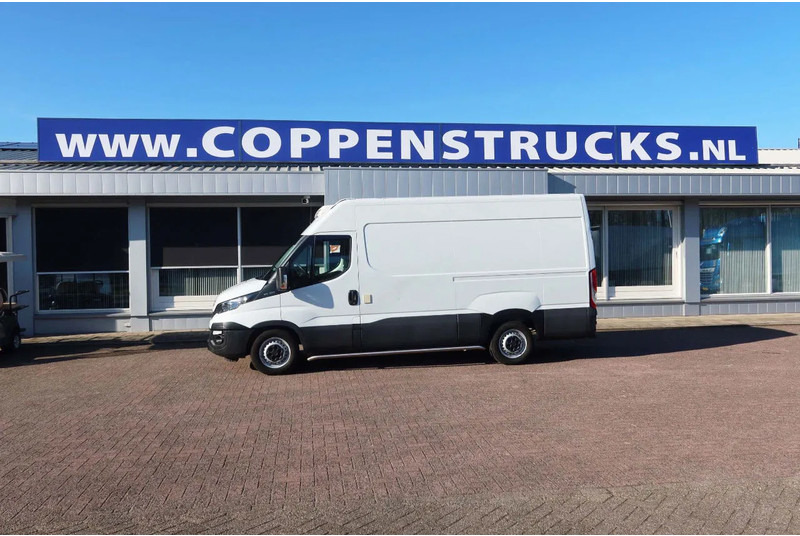 Iveco Daily 35S12 Koel/vries + Stekker 220 volt L2/h2 thermoking - Carrinha frigorífica: foto 4 Iveco Daily 35S12 Koel/vries + Stekker 220 volt L2/h2 thermoking - Carrinha frigorífica: foto 4