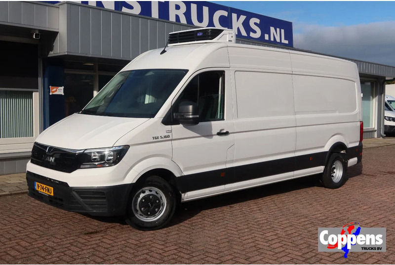 MAN TGE 50.160 Koel/Vries/Verwarmen + nachtaansluiting Carrier Xarios 350 L4/H2 automaat. Dubbel lucht. - Carrinha frigorífica: foto 1 MAN TGE 50.160 Koel/Vries/Verwarmen + nachtaansluiting Carrier Xarios 350 L4/H2 automaat. Dubbel lucht. - Carrinha frigorífica: foto 1