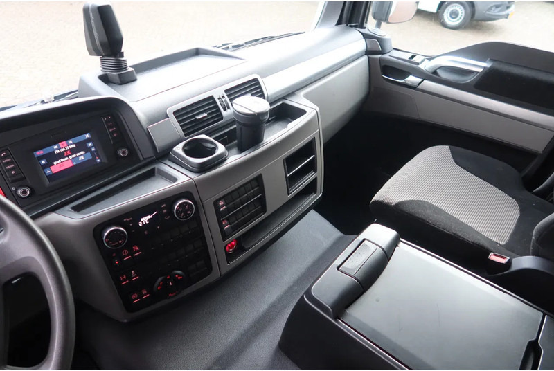 MAN TGM 18.290 Full AIR Thermoking T 1200R Koel/Vries Bi-Temp + Dollandia klep 2500 KG+ extra accu set - Camião frigorífico: foto 5 MAN TGM 18.290 Full AIR Thermoking T 1200R Koel/Vries Bi-Temp + Dollandia klep 2500 KG+ extra accu set - Camião frigorífico: foto 5