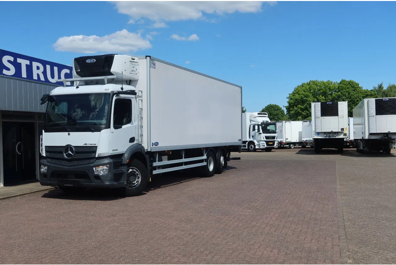 Mercedes-Benz 2530 L 6X2 Koel/Vries Carrier Supra 1050 - Camião frigorífico: foto 4 Mercedes-Benz 2530 L 6X2 Koel/Vries Carrier Supra 1050 - Camião frigorífico: foto 4