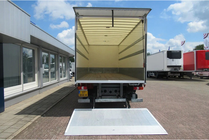 Mercedes-Benz Actros 1832 1832 LL 4x2 - Camião furgão: foto 3 Mercedes-Benz Actros 1832 1832 LL 4x2 - Camião furgão: foto 3