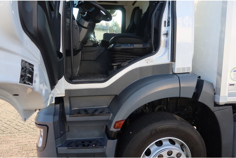 Mercedes-Benz Actros 2127L Bak+ Klep 2000kg Euro6 - Camião furgão: foto 5 Mercedes-Benz Actros 2127L Bak+ Klep 2000kg Euro6 - Camião furgão: foto 5