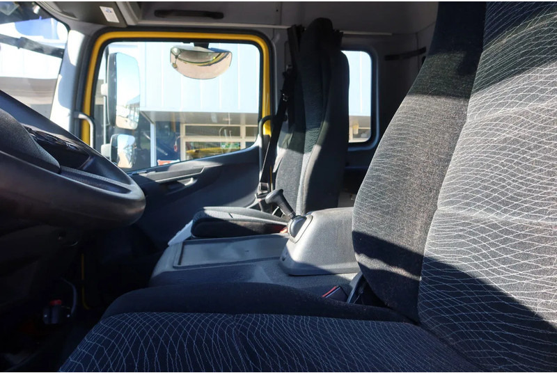 Mercedes-Benz Atego 1221 1221 L Takel wagen 6 Persoons - Caminhão reboque: foto 5 Mercedes-Benz Atego 1221 1221 L Takel wagen 6 Persoons - Caminhão reboque: foto 5