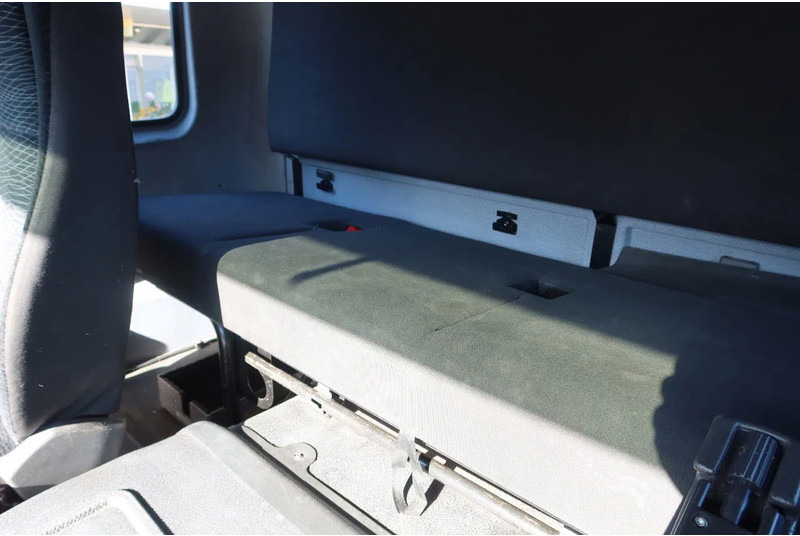 Mercedes-Benz Atego 1221 L Takelwagen 6 Persoons - Camião transporte de veículos: foto 5 Mercedes-Benz Atego 1221 L Takelwagen 6 Persoons - Camião transporte de veículos: foto 5