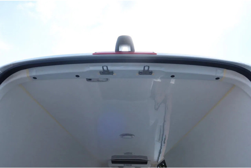 Carrinha frigorífica Mercedes-Benz Sprinter 317 CDI Koelwagen L3/H2 NIEUW: foto 16 Carrinha frigorífica Mercedes-Benz Sprinter 317 CDI Koelwagen L3/H2 NIEUW: foto 16