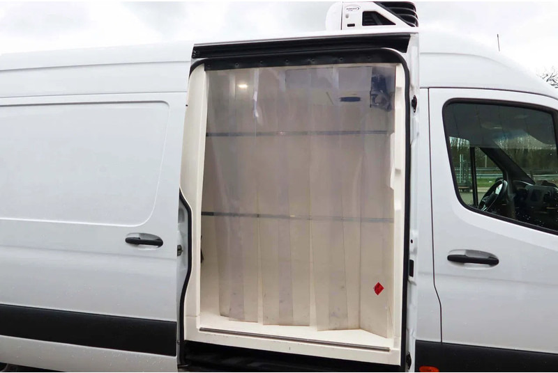 Mercedes-Benz Sprinter 317 CDI L3/H2 Multi temp, Verplaatsbare tussenwand - Carrinha frigorífica: foto 3 Mercedes-Benz Sprinter 317 CDI L3/H2 Multi temp, Verplaatsbare tussenwand - Carrinha frigorífica: foto 3