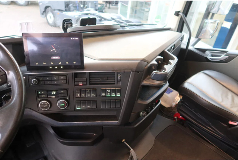 Volvo FH FH 500 Globetrotter Full Air suspension. - Tractor: foto 5 Volvo FH FH 500 Globetrotter Full Air suspension. - Tractor: foto 5