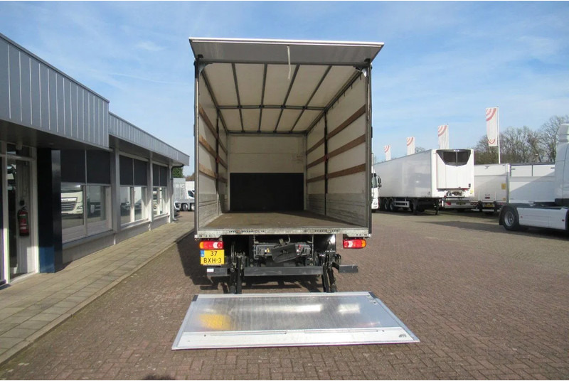 Volvo FL 240 Schuifzeil + Klep 1500 kg Euro 6 - Camião de lona: foto 4 Volvo FL 240 Schuifzeil + Klep 1500 kg Euro 6 - Camião de lona: foto 4