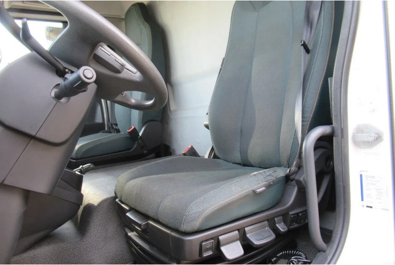 Volvo FL 240 Schuifzeil + Klep 1500 kg Euro 6 - Camião de lona: foto 5 Volvo FL 240 Schuifzeil + Klep 1500 kg Euro 6 - Camião de lona: foto 5