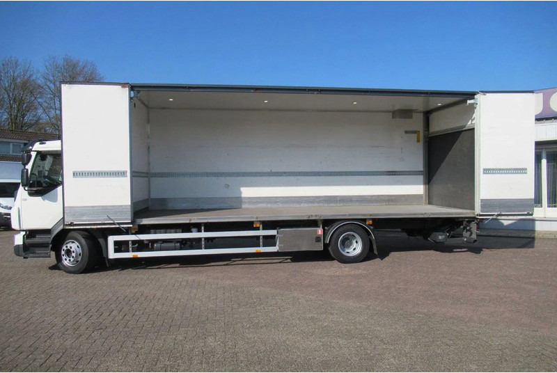 Volvo FL 250 Bakwagen + 6 deuren + Laadklep 2000 kg - Camião furgão: foto 3 Volvo FL 250 Bakwagen + 6 deuren + Laadklep 2000 kg - Camião furgão: foto 3