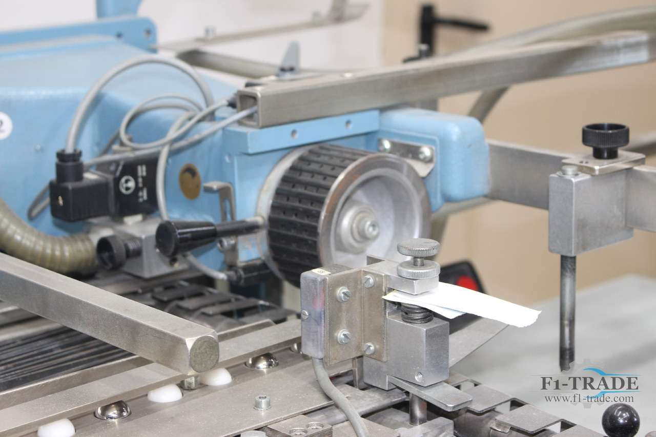 MBO T500 - Máquina de dobrar papel: foto 5 MBO T500 - Máquina de dobrar papel: foto 5
