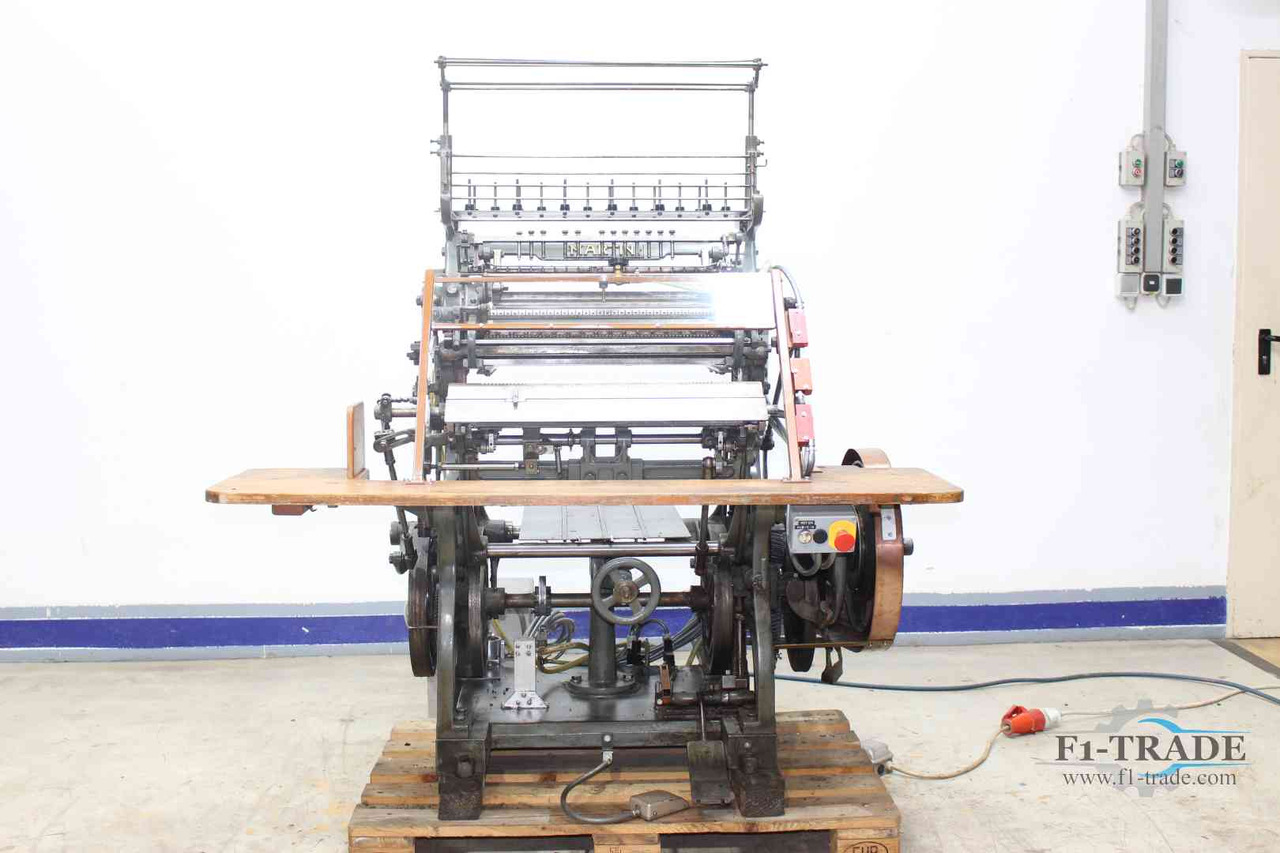 Müller Martini FK III - Máquina de impressão: foto 1 Müller Martini FK III - Máquina de impressão: foto 1