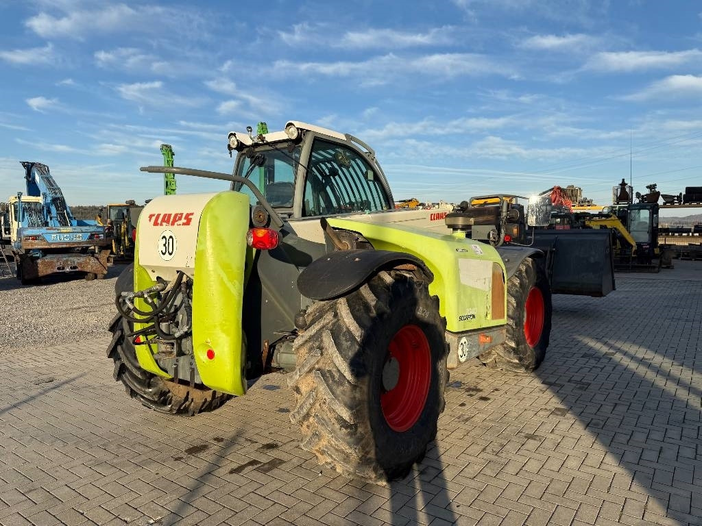 Claas 7040 - Empilhador telescópico: foto 5 Claas 7040 - Empilhador telescópico: foto 5