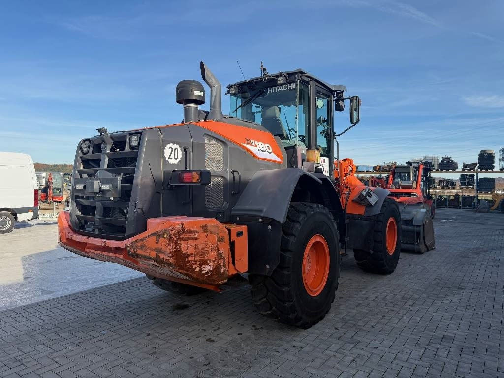 Hitachi ZW 180-6 - Pá carregadora de rodas: foto 5 Hitachi ZW 180-6 - Pá carregadora de rodas: foto 5