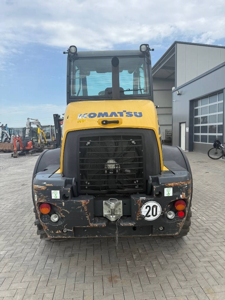 Komatsu WA 100 M-7 - Pá carregadora de rodas: foto 4 Komatsu WA 100 M-7 - Pá carregadora de rodas: foto 4