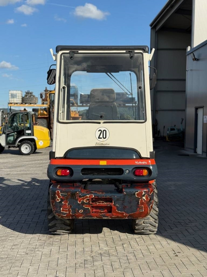 Kubota R 420  - Pá carregadora de rodas: foto 4 Kubota R 420  - Pá carregadora de rodas: foto 4
