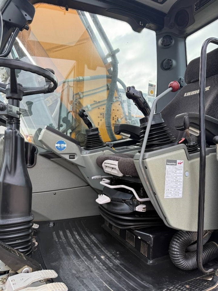 Escavadeira de rodas Liebherr A 918 Compact: foto 9 Escavadeira de rodas Liebherr A 918 Compact: foto 9