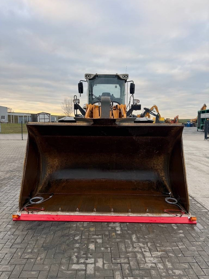Pá carregadora de rodas Liebherr L 566: foto 8