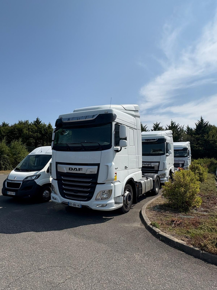 DAF XF480 - Tractor: foto 2 DAF XF480 - Tractor: foto 2