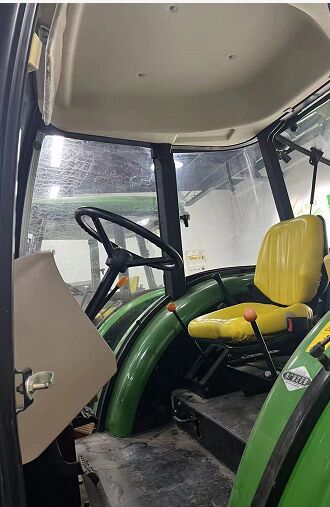 John Deere 1404 - Trator: foto 3 John Deere 1404 - Trator: foto 3