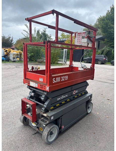 Skyjack SJ 3219 7,80m Scherenarbeitsbühne - Plataforma de Tijera/ Plataforma de tesoura: foto 4 Skyjack SJ 3219 7,80m Scherenarbeitsbühne - Plataforma de Tijera/ Plataforma de tesoura: foto 4