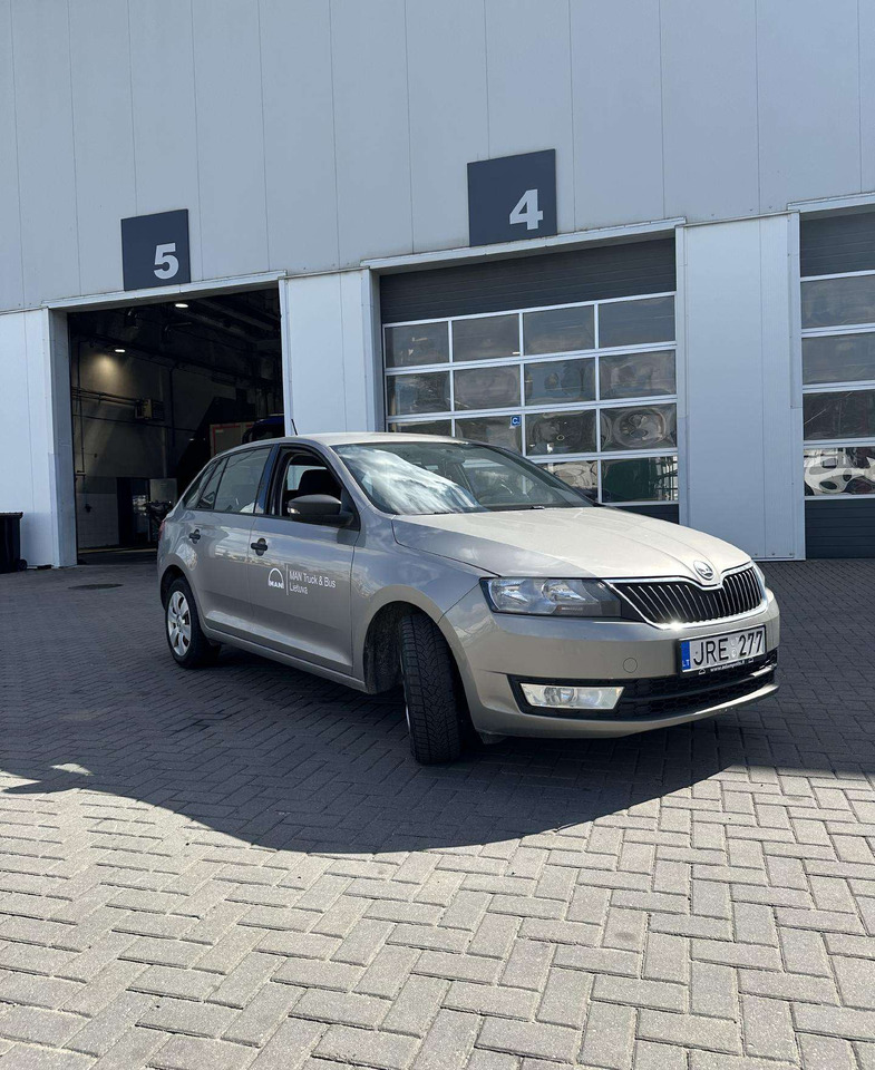 Carrinha Skoda Rapid: foto 1