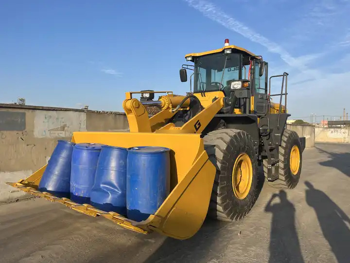 Pá carregadora de rodas 5 ton mini Used Original State loader SDLG 953  956L Used Small  wheel loader: foto 6