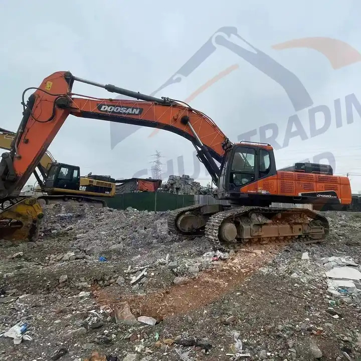 Excavator Complete Drive Cab Assy DX225 DX520 DX520LC DX480LC Doosan DX340 cabin Doosan DX300 cabin - Escavadeira: foto 1 Excavator Complete Drive Cab Assy DX225 DX520 DX520LC DX480LC Doosan DX340 cabin Doosan DX300 cabin - Escavadeira: foto 1
