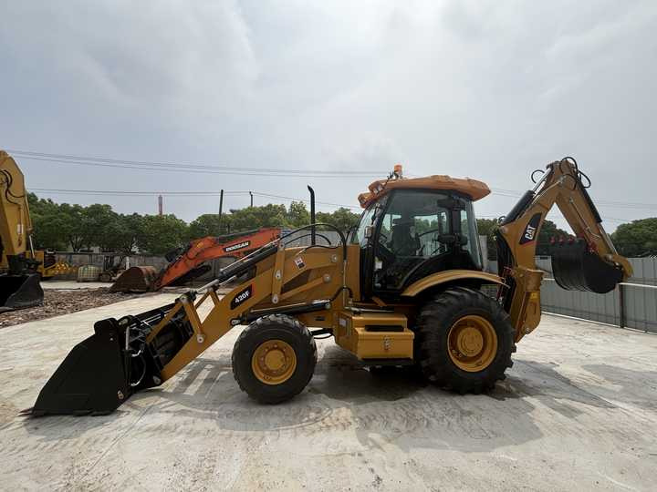 Excellent Quality 4x4 Caterpillar Tlb Good Price Cat 420f Backhoe Loader With H-shaped Stand - Retroescavadeira: foto 2 Excellent Quality 4x4 Caterpillar Tlb Good Price Cat 420f Backhoe Loader With H-shaped Stand - Retroescavadeira: foto 2