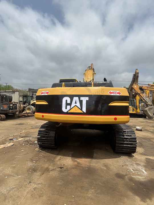 Good Condition Second Hand Caterpillar 325bl Excavator Used Cat 325b 325bl with good condition in stock - Escavadora de rastos: foto 2 Good Condition Second Hand Caterpillar 325bl Excavator Used Cat 325b 325bl with good condition in stock - Escavadora de rastos: foto 2