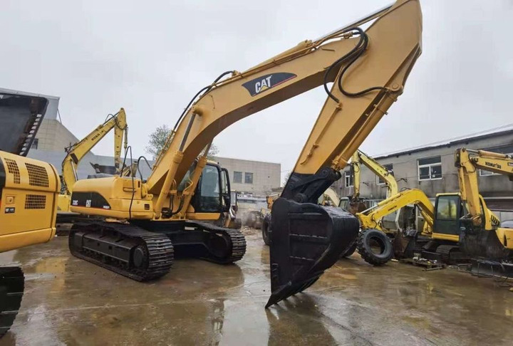 High Quality Good Condition Construction Business Powerful Cat 330C Excavator in Shanghai China - Escavadora de rastos: foto 4 High Quality Good Condition Construction Business Powerful Cat 330C Excavator in Shanghai China - Escavadora de rastos: foto 4