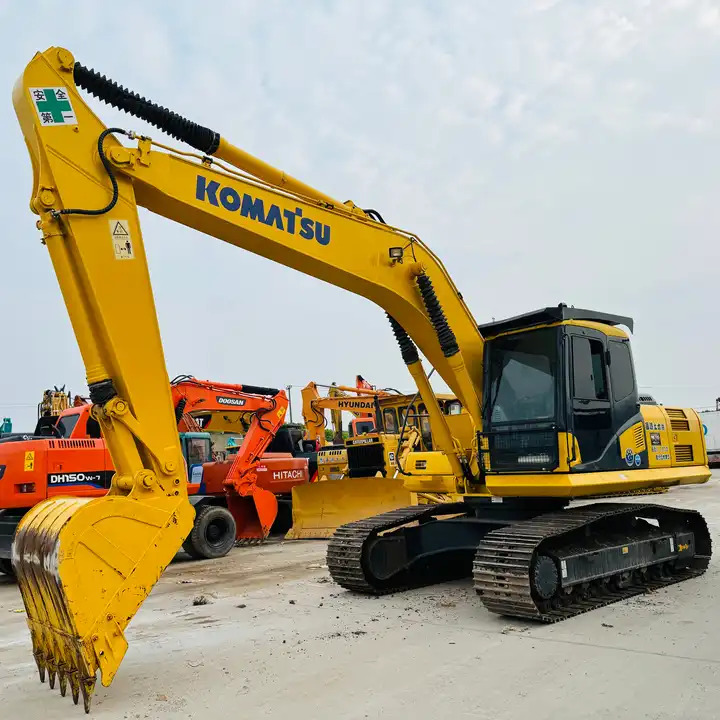 Hot Sale 20 Ton Crawler Excavator Komatsu Pc200-6 Pc200-7 Pc200-8 Original From Japan For Sale In Shanghai - Escavadora de rastos: foto 2 Hot Sale 20 Ton Crawler Excavator Komatsu Pc200-6 Pc200-7 Pc200-8 Original From Japan For Sale In Shanghai - Escavadora de rastos: foto 2