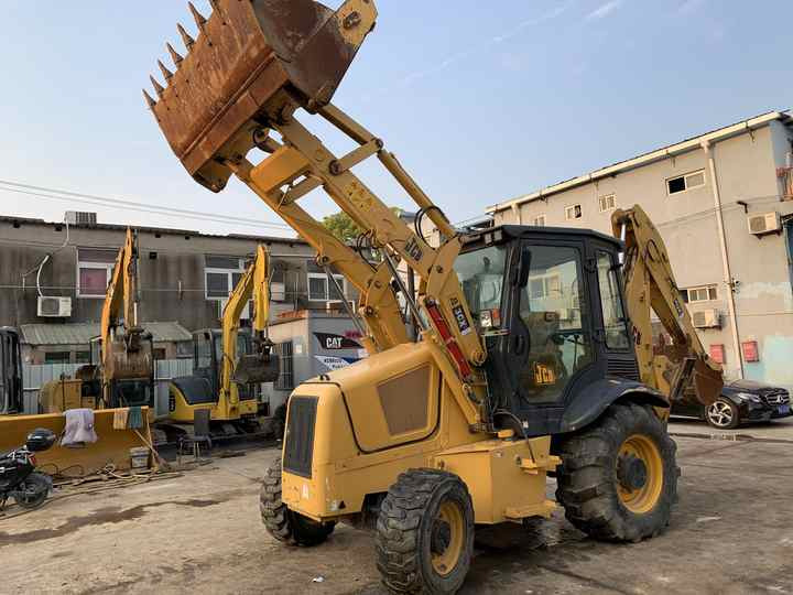 JCB 3cX backhoe loader manufactured in 2022 with telescopic boom JCB3CX JCB4CX JCB 3DX - Retroescavadeira: foto 2 JCB 3cX backhoe loader manufactured in 2022 with telescopic boom JCB3CX JCB4CX JCB 3DX - Retroescavadeira: foto 2