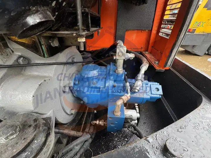 Original South Korea Doosan DH55 Excavator Doosan Excavator In Low Price Used Doosan Excavator For Hot Sale - Escavadeira: foto 5 Original South Korea Doosan DH55 Excavator Doosan Excavator In Low Price Used Doosan Excavator For Hot Sale - Escavadeira: foto 5