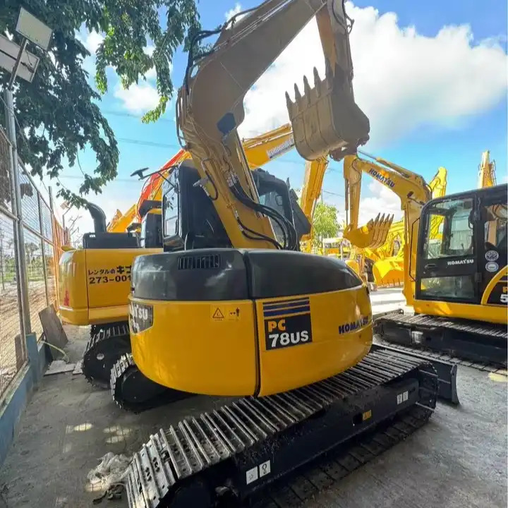 Second-Hand Used Komatsu PC 78 with Good Condition in Shanghai - Escavadeira: foto 1 Second-Hand Used Komatsu PC 78 with Good Condition in Shanghai - Escavadeira: foto 1