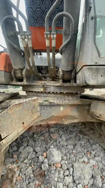 USED KOREA BRAND DOOSAN EXCAVATOR DX520LC DX520LC-9 C HYDRAULIC BIG DIGGER GOOD CONDITION FOR SALE - Escavadeira: foto 5 USED KOREA BRAND DOOSAN EXCAVATOR DX520LC DX520LC-9 C HYDRAULIC BIG DIGGER GOOD CONDITION FOR SALE - Escavadeira: foto 5